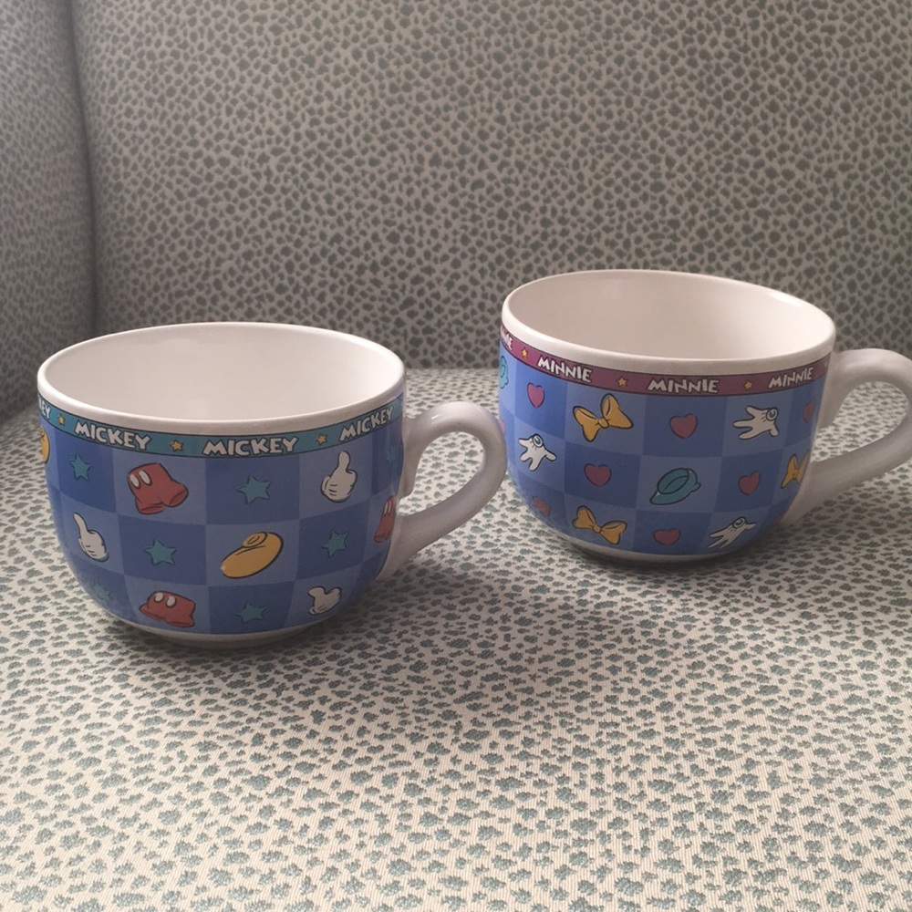 Mickey and Minnie coffee cups or soup mugs